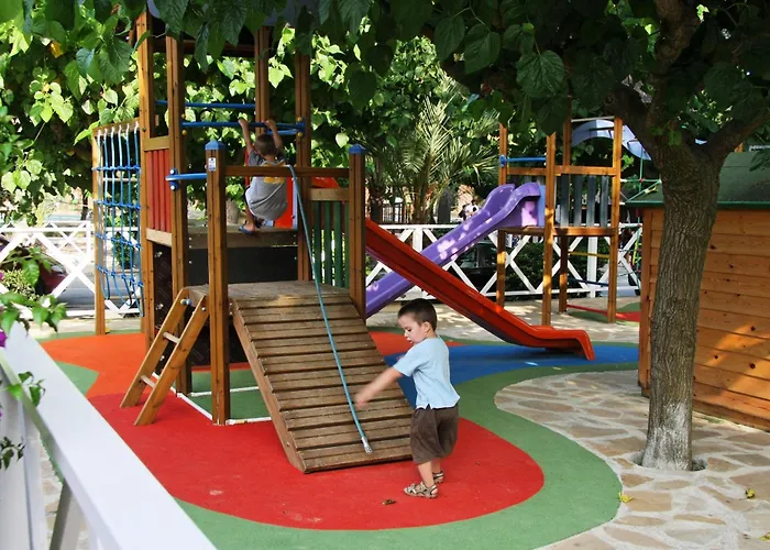 Camping & Resort La Torre Del Sol
